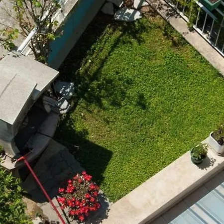 Exclusive Sea View Apartment *